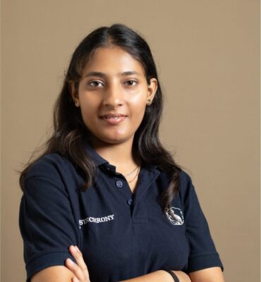 Dr. Pratiksha physiotherapist at Synchrony Clinic, specializing in physiotherapy, patient recovery, and rehabilitation.”